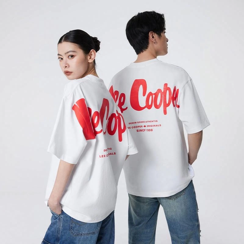 Lee Cooper T