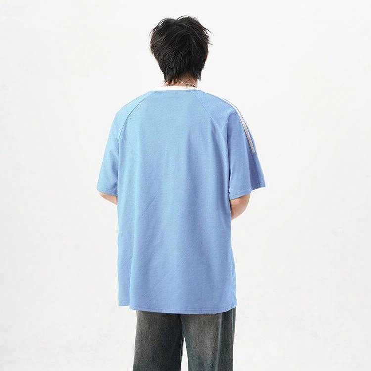 URBAN AUTHENTIC T