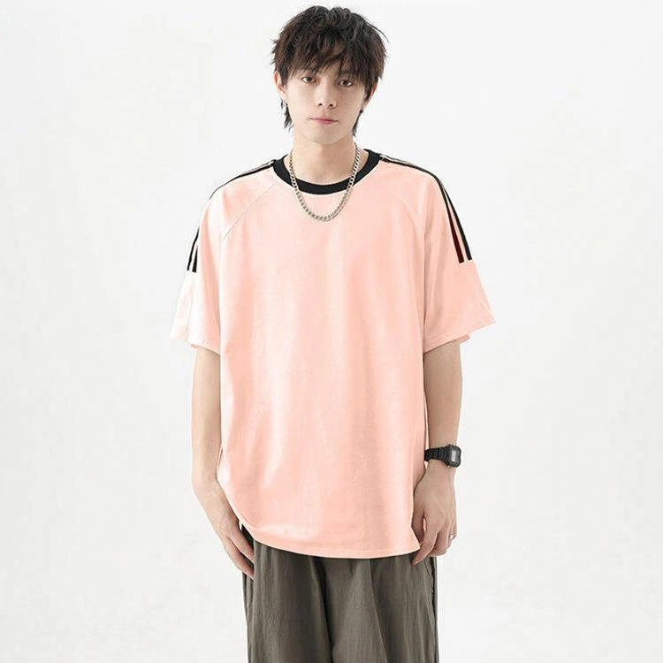URBAN AUTHENTIC T