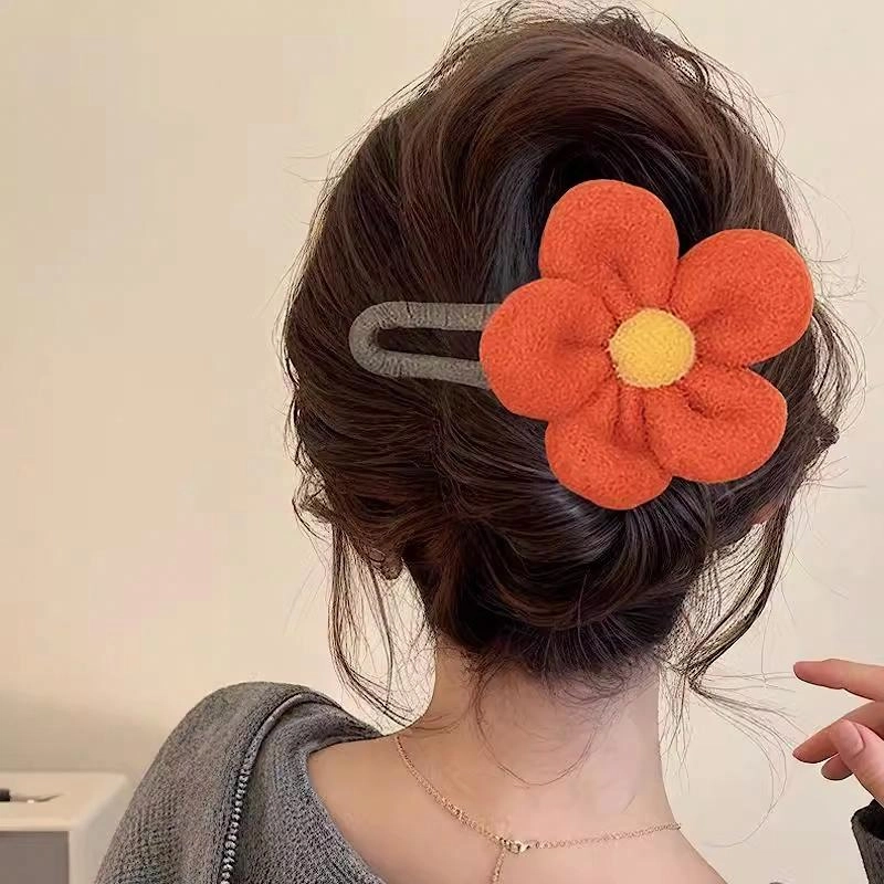 蒙妮 针织毛绒花朵 布料 抓夹发夹 男女同款情侣款