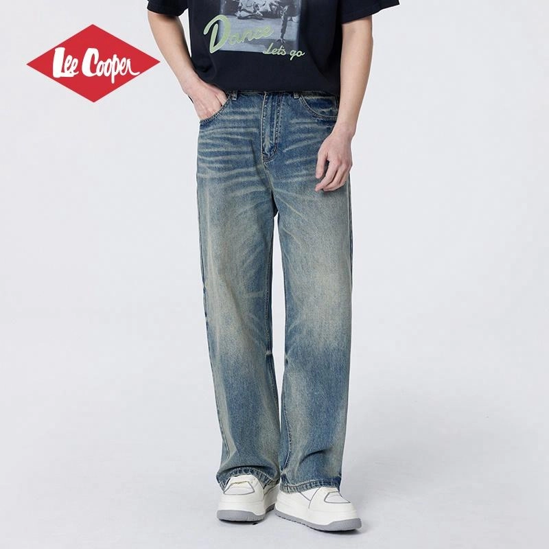 Lee Cooper