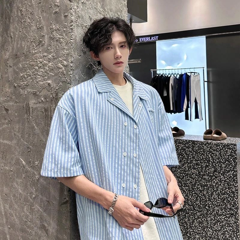 Fakeyoung