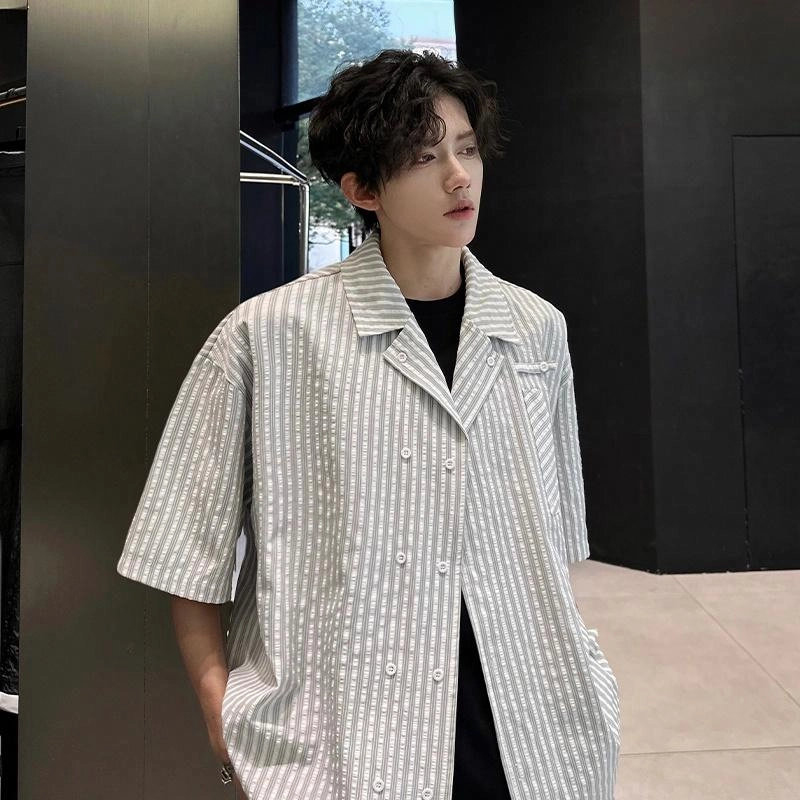 Fakeyoung