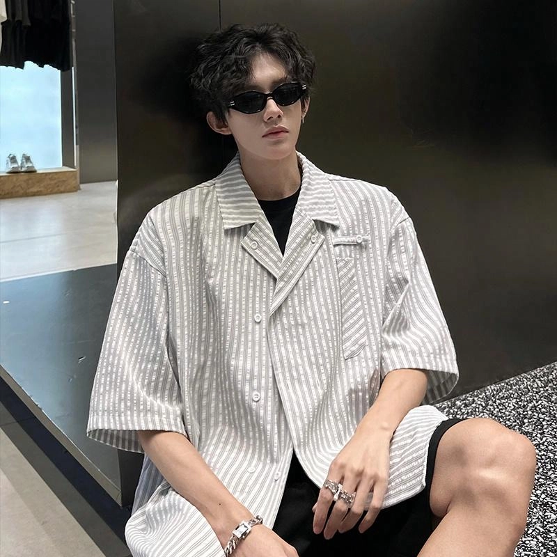 Fakeyoung