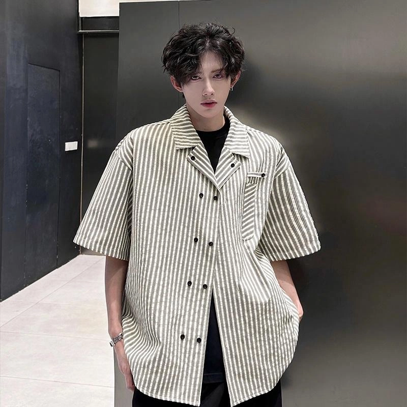 Fakeyoung