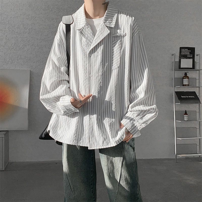 Fakeyoung