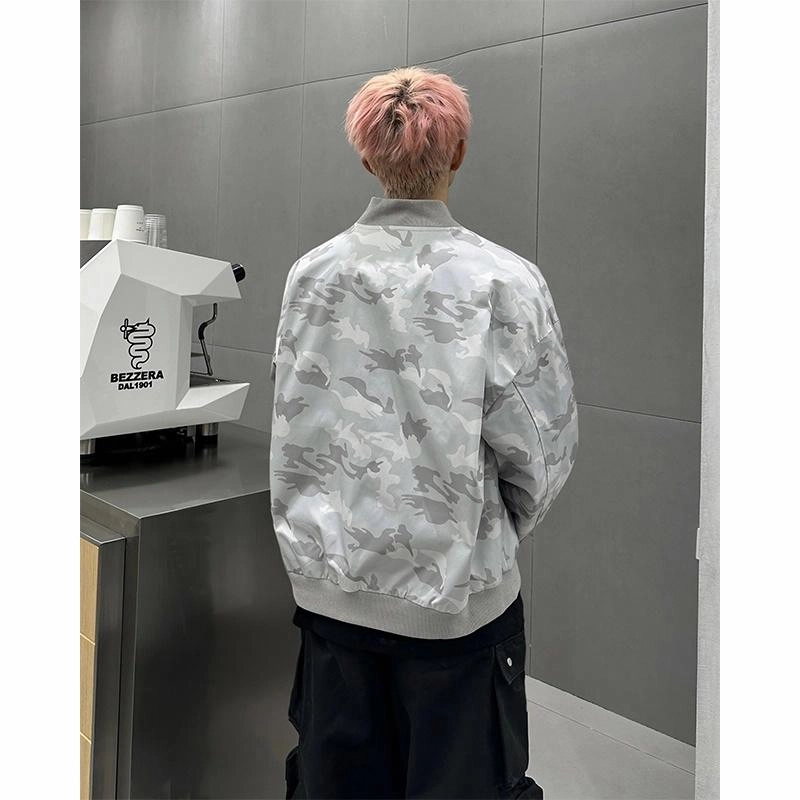 Fakeyoung