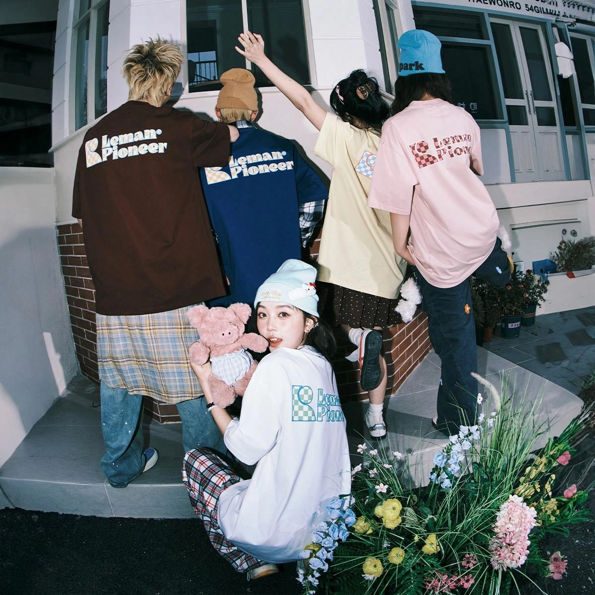 LEMANISM T
