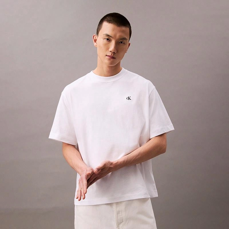 CKCalvin Klein T