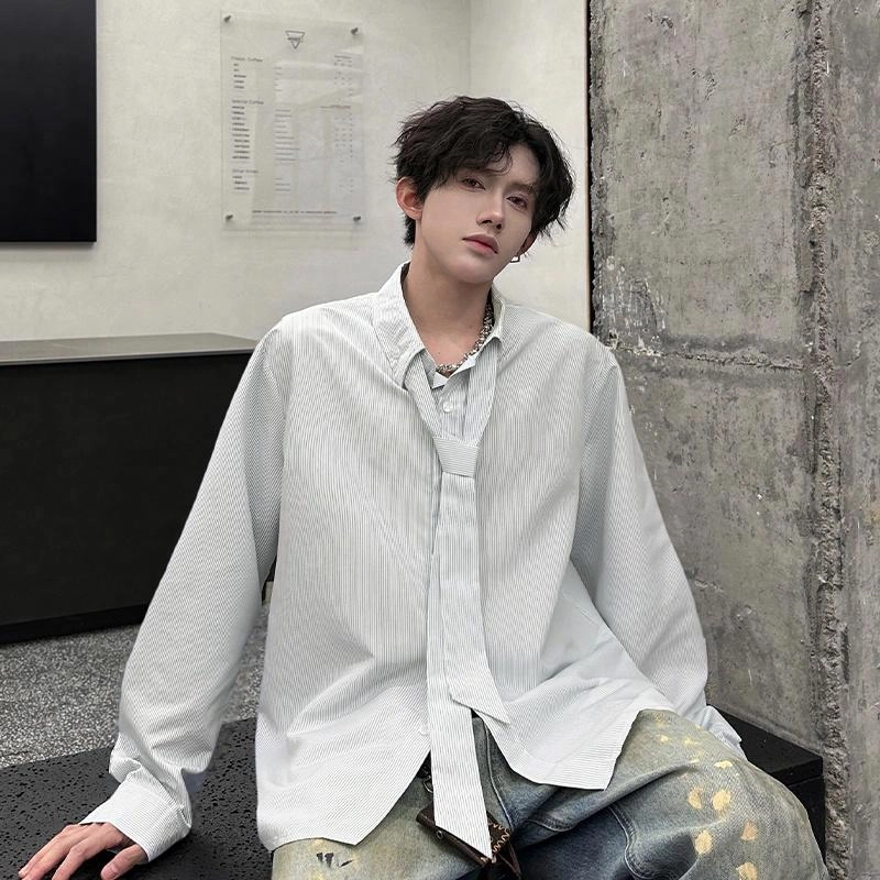 Fakeyoung