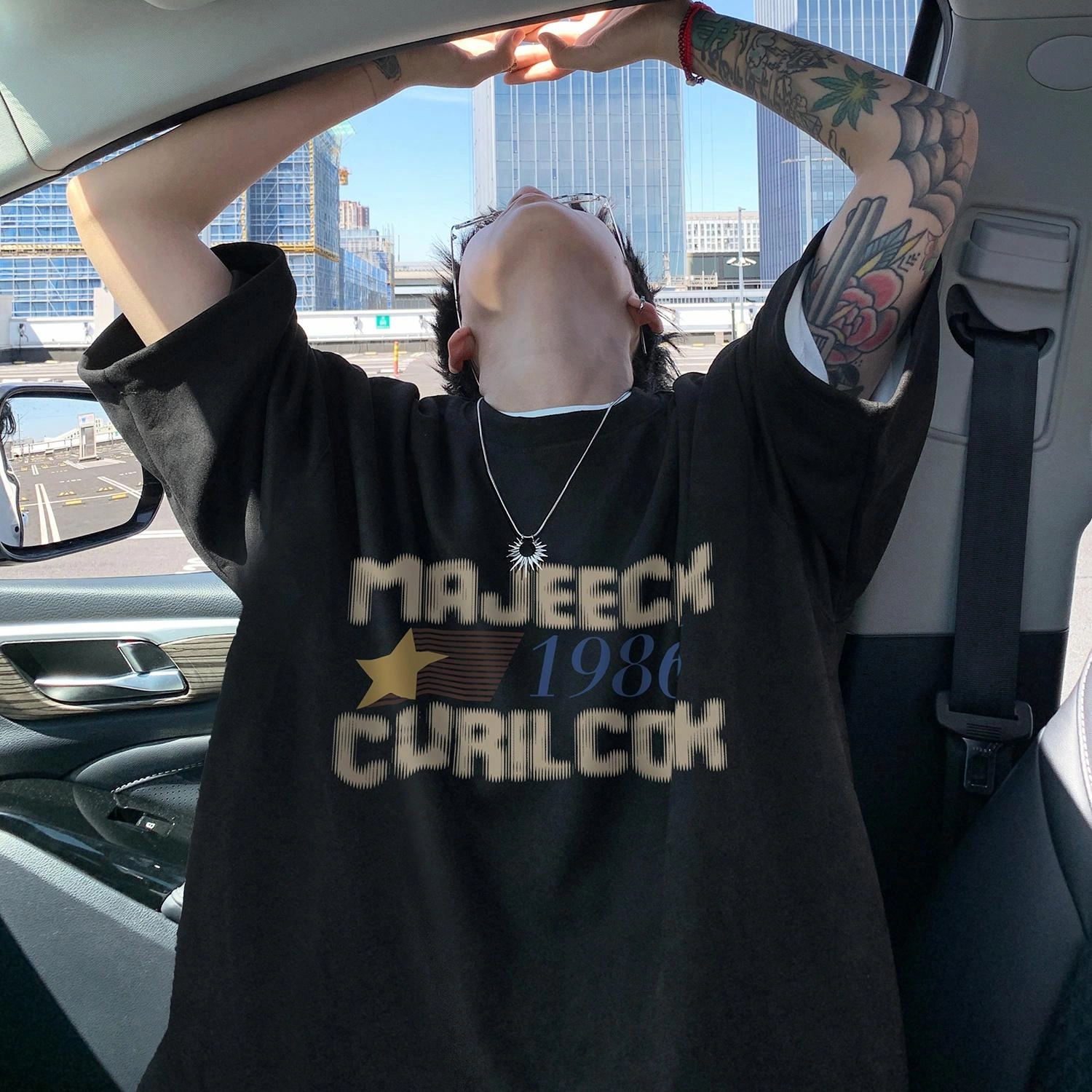 Fakeyoung T