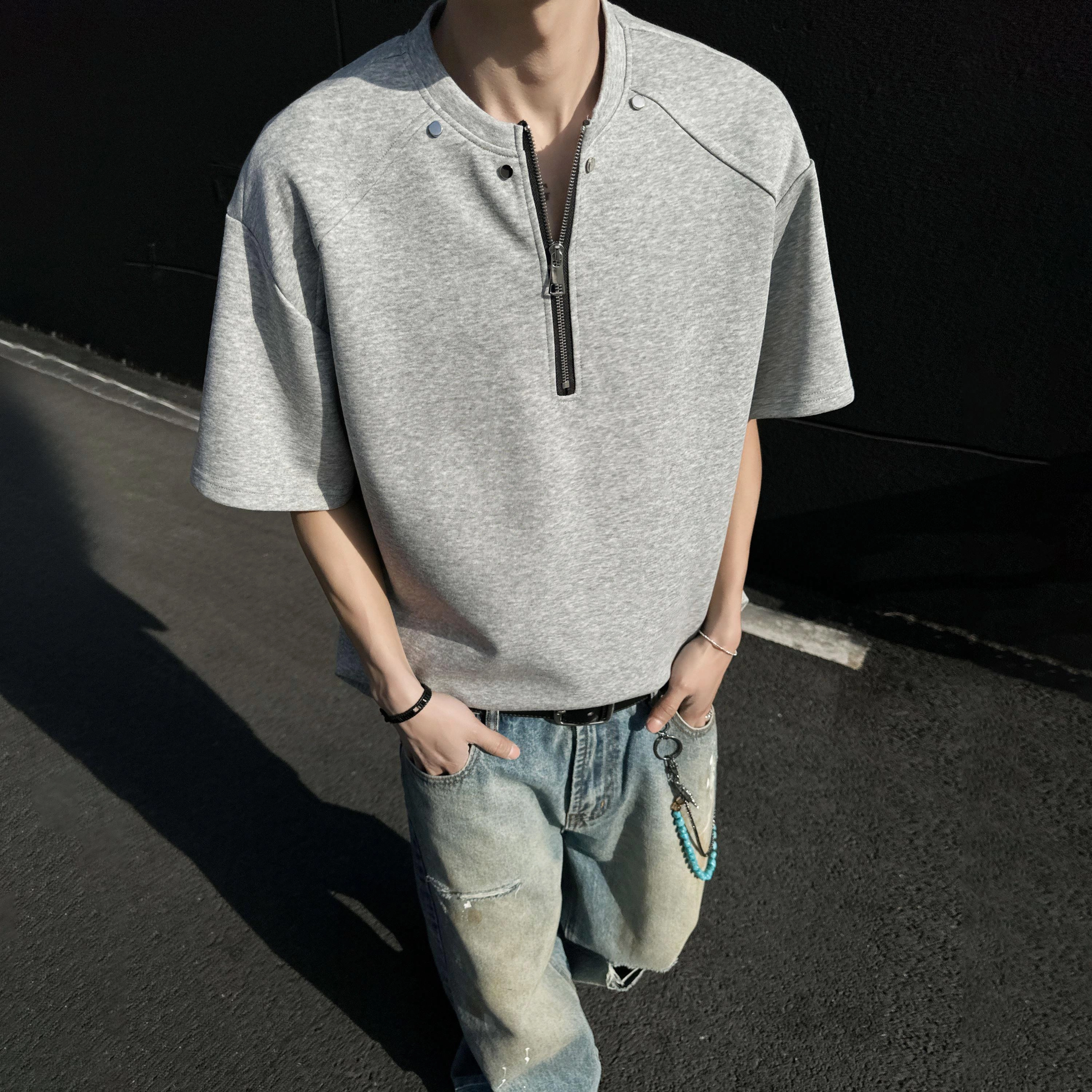 YATSI T