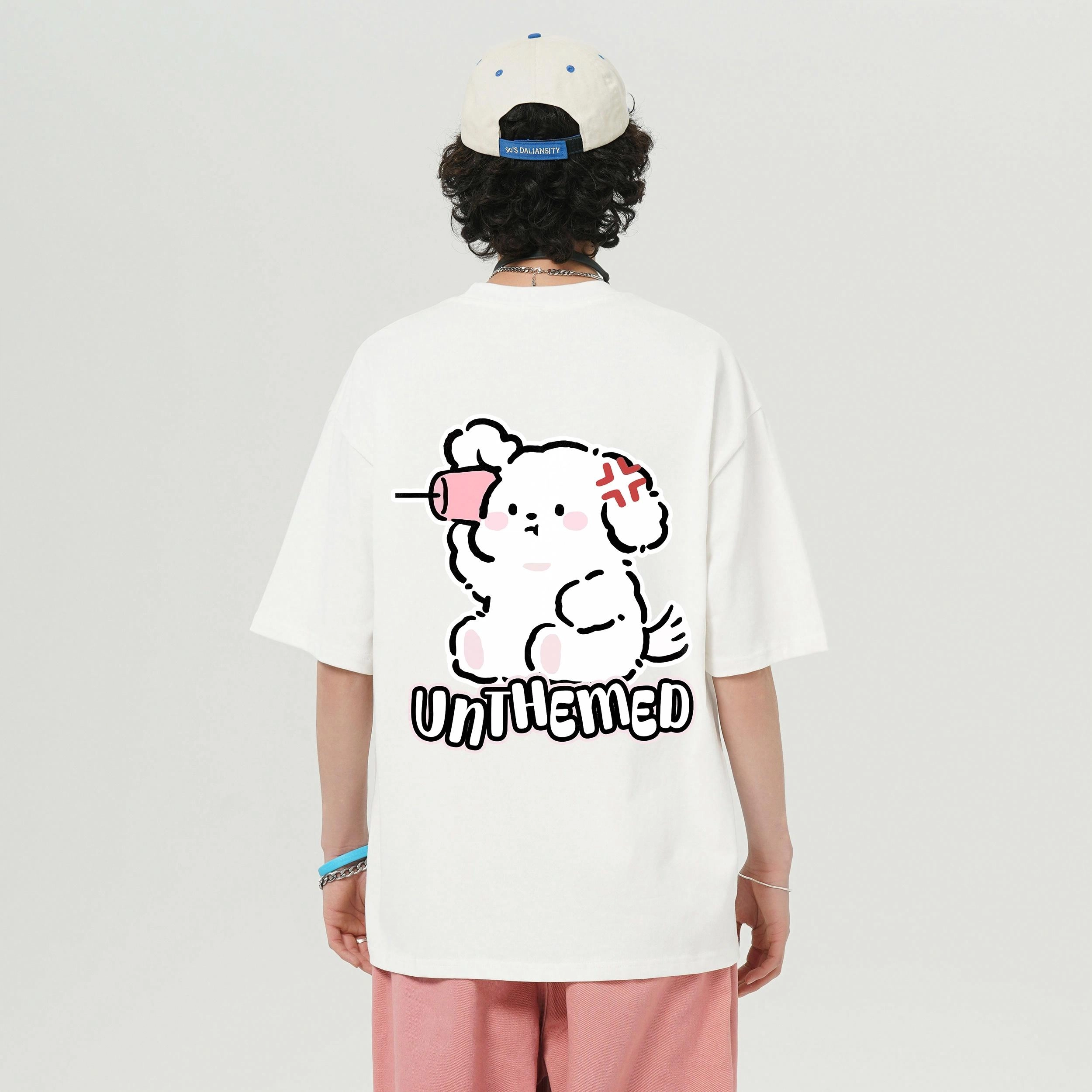 UNthemed T