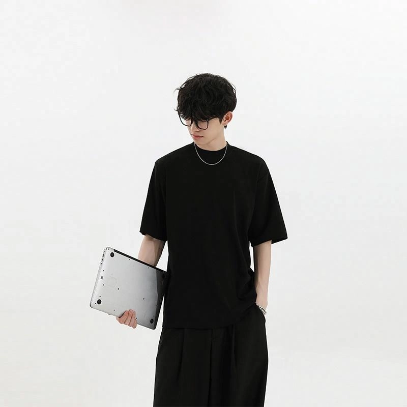 Fakeyoung T