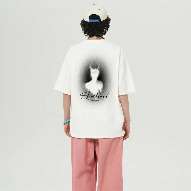 UNthemed T