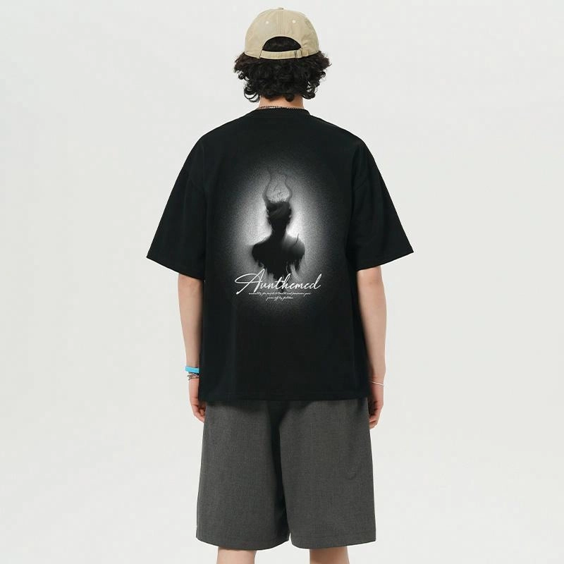 UNthemed T