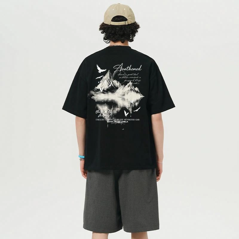 UNthemed T
