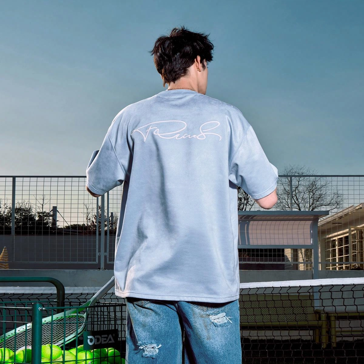 FORNINES T