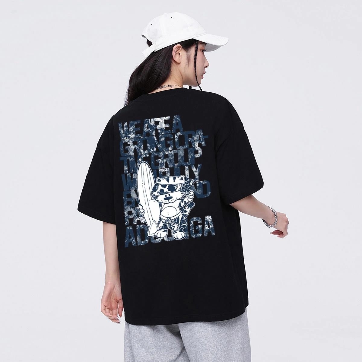 ADOONGA T