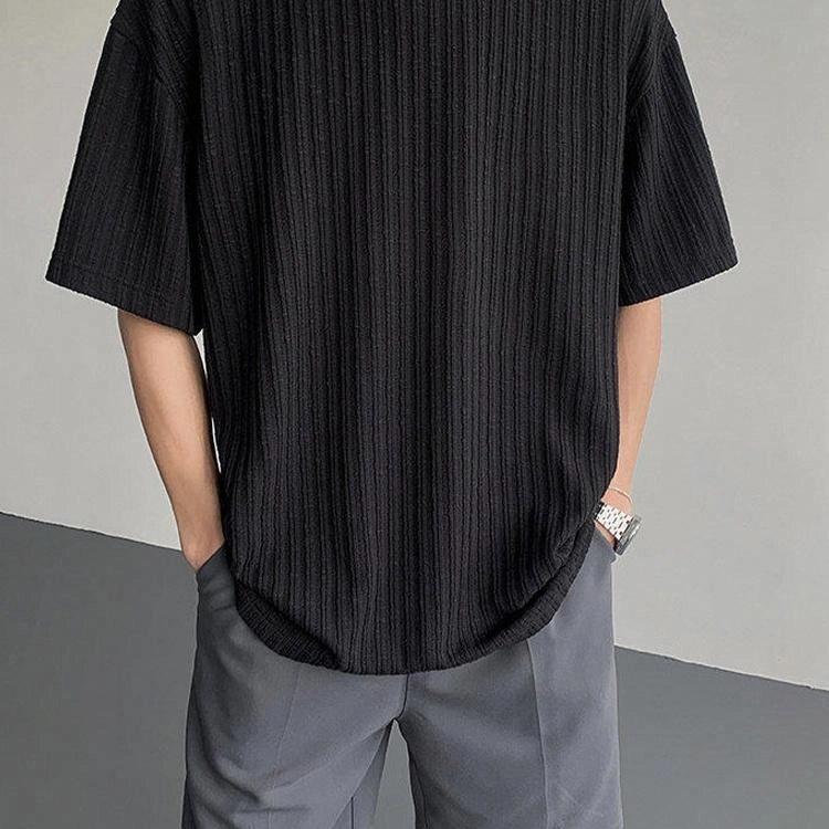 URBAN AUTHENTIC T