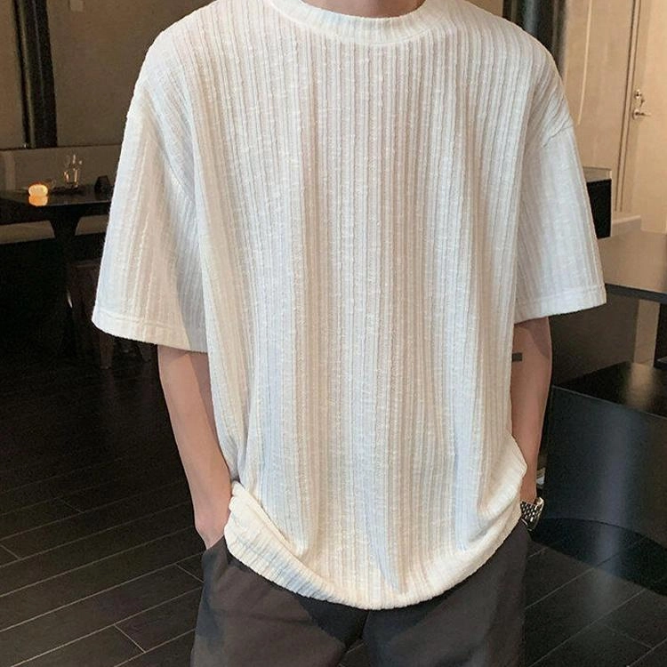 URBAN AUTHENTIC T