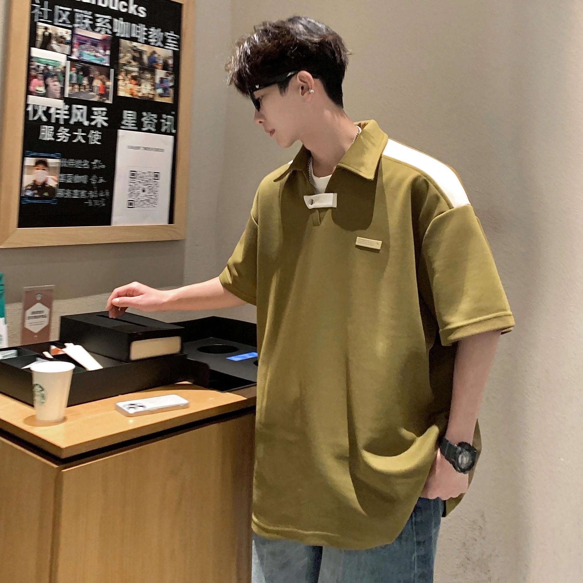 URBAN AUTHENTIC T