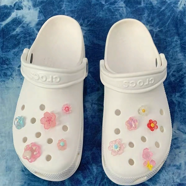 US8ACC crocs DIY