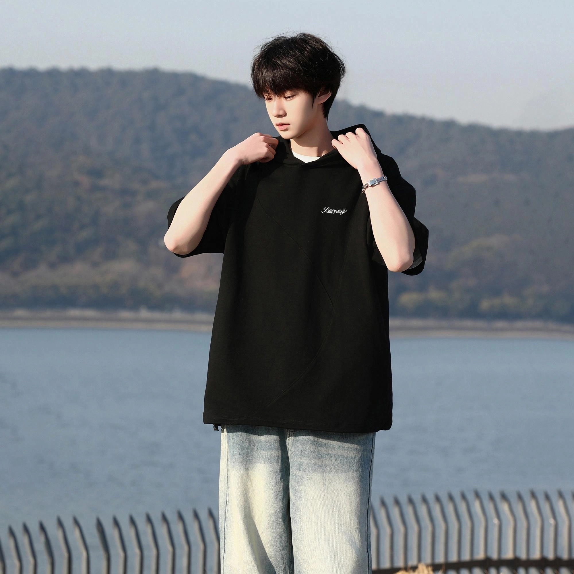DAREASY T