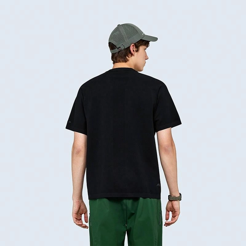 Kolumb T