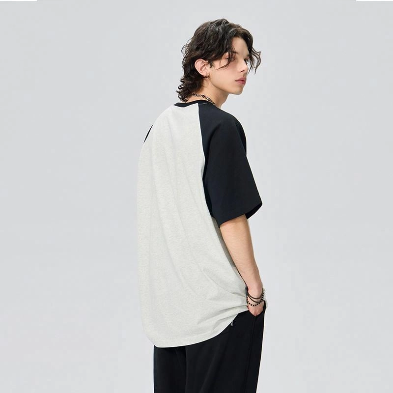 LAMLICKA T