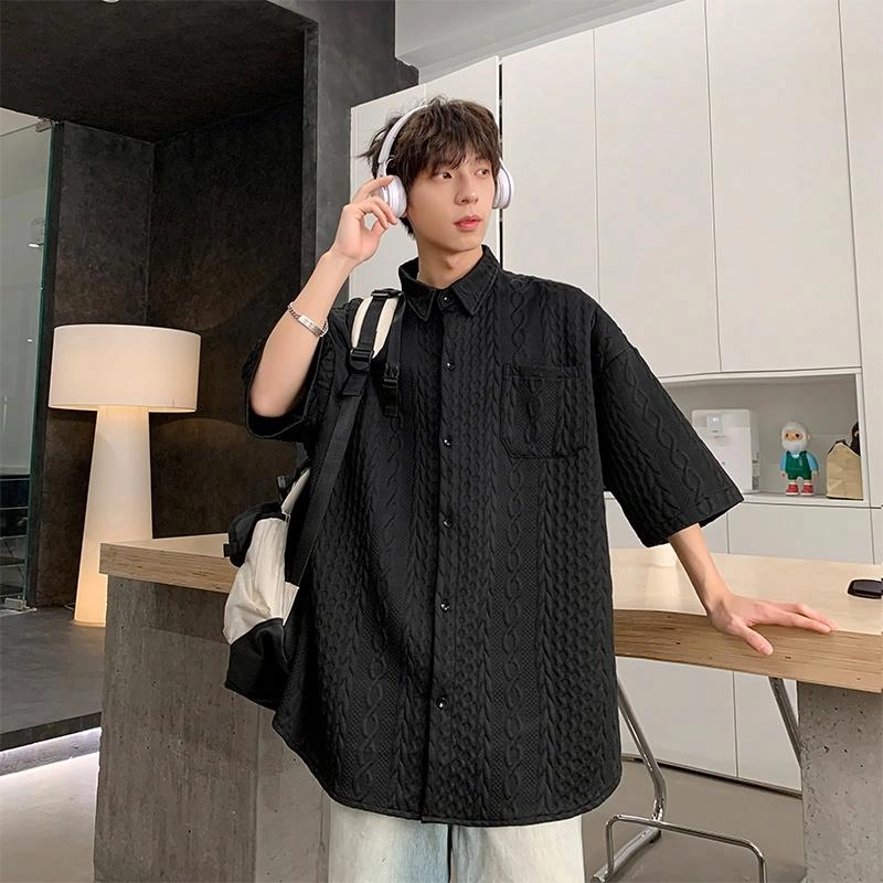 Fakeyoung