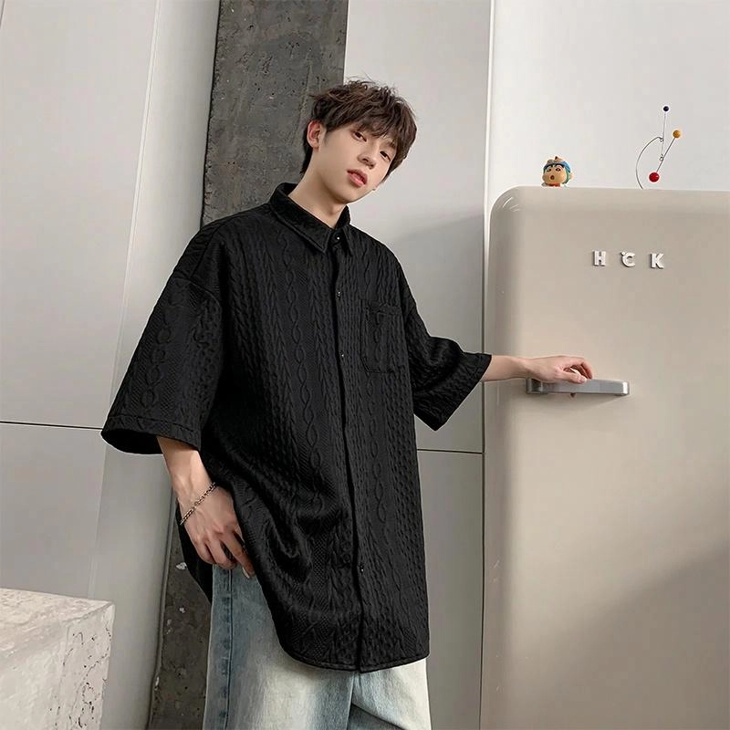 Fakeyoung