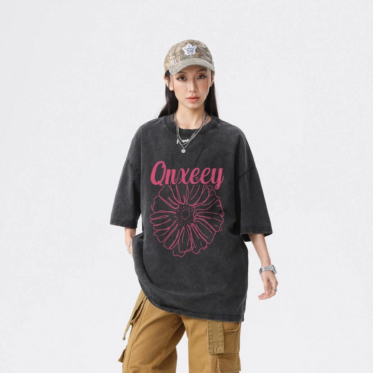 Qnxeey T