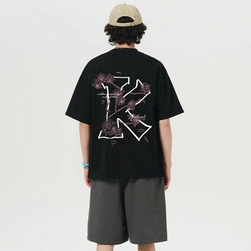 UNthemed T