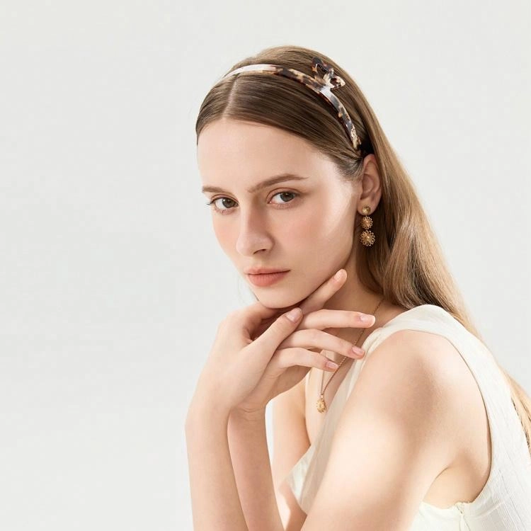ELLE