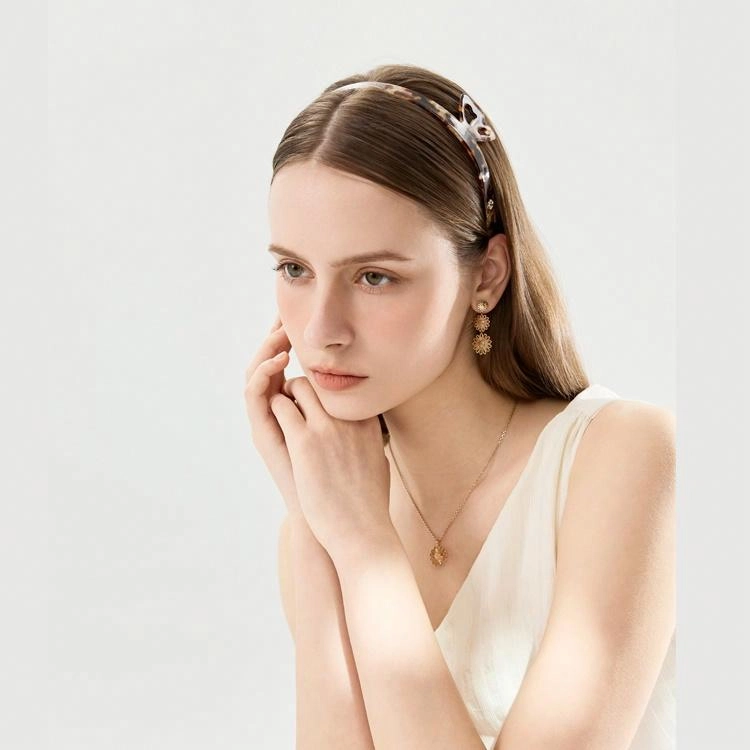 ELLE
