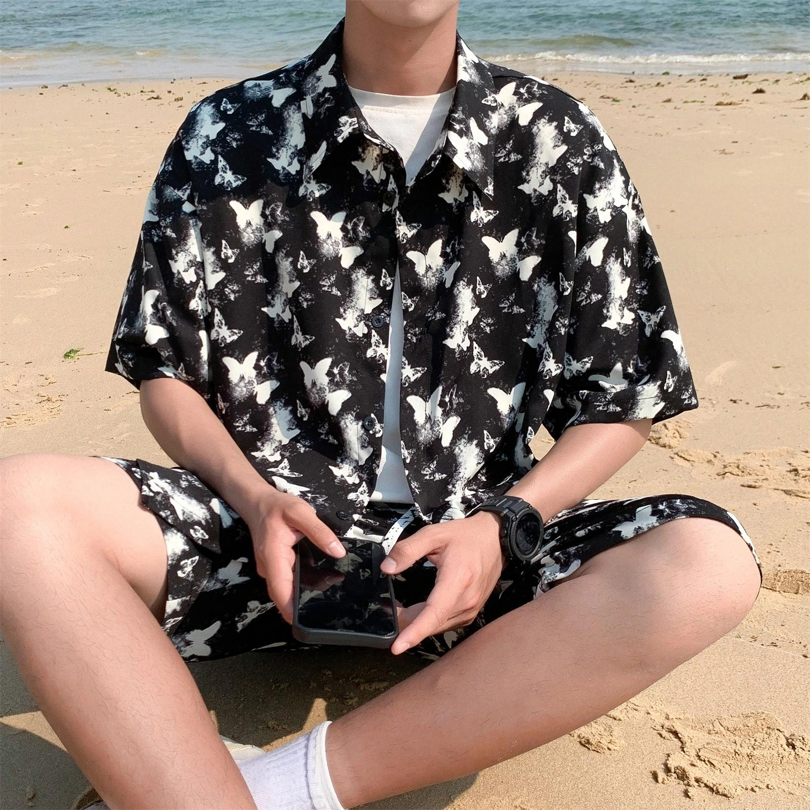 人本 垂感蝴蝶印花休闲潮流短裤大码舒适短袖衬衫套装 男款