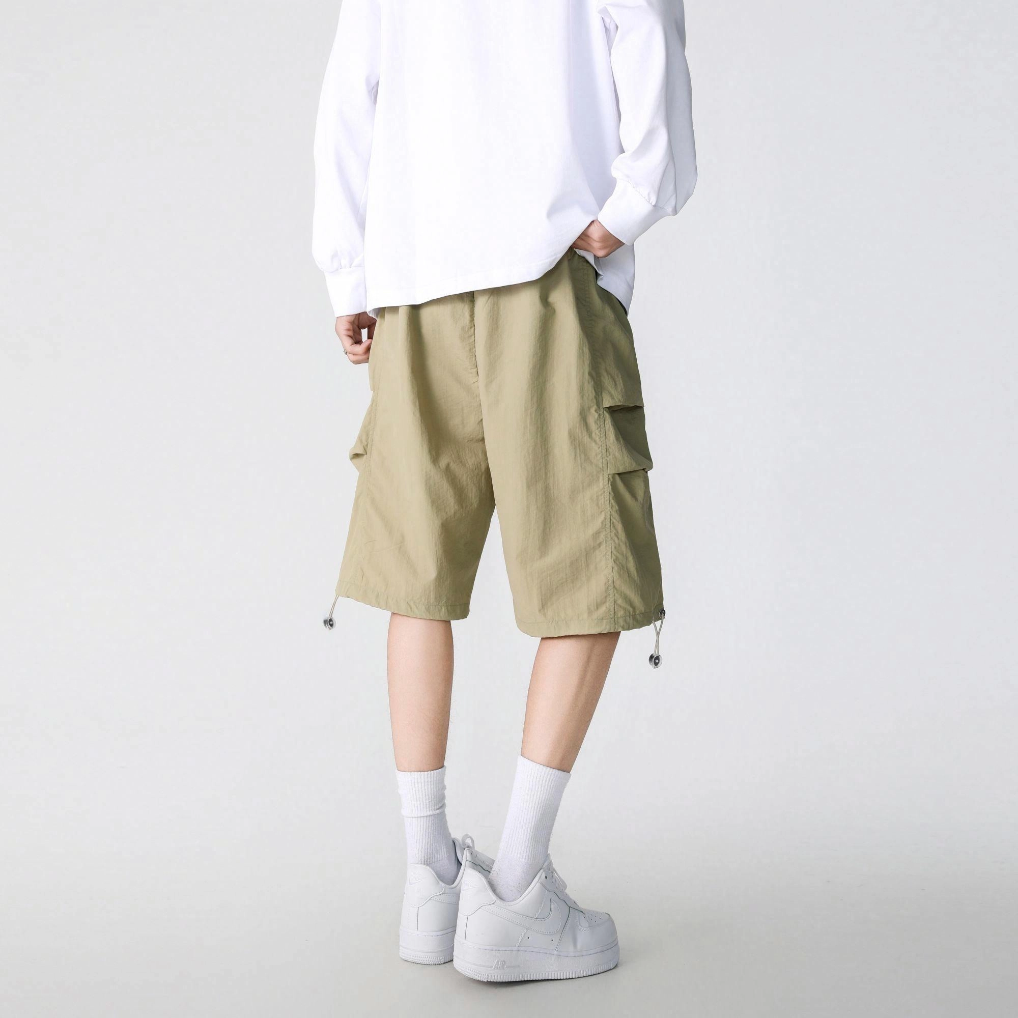 AWAO