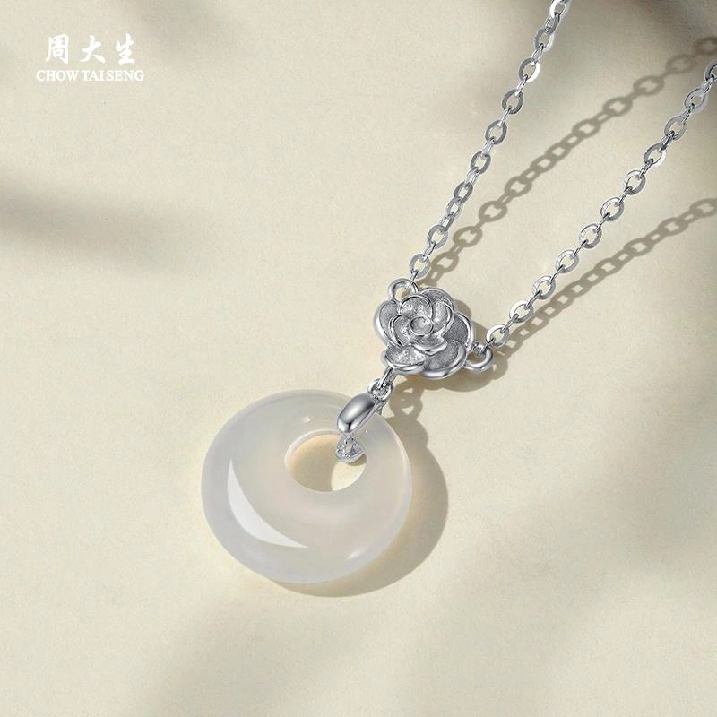 周大生 【心动】玫瑰花香平安扣 中式浪漫小众国风清冷感#显白日常通勤穿搭#好运 玉髓 项链 女款