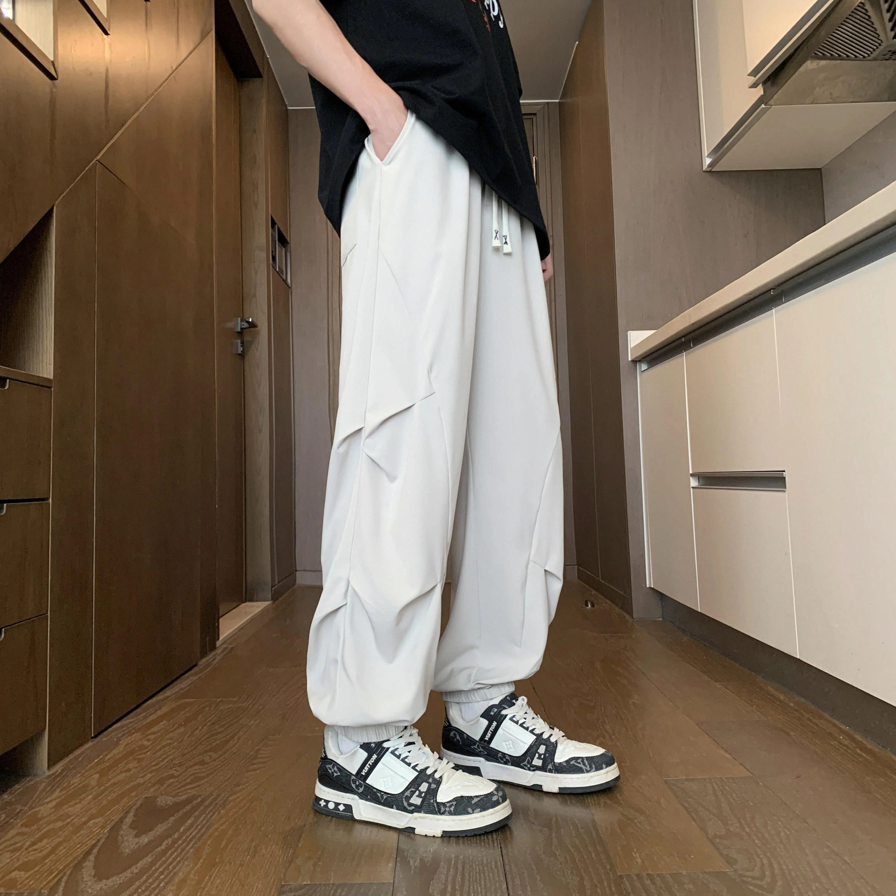 KADAKADA SUITE