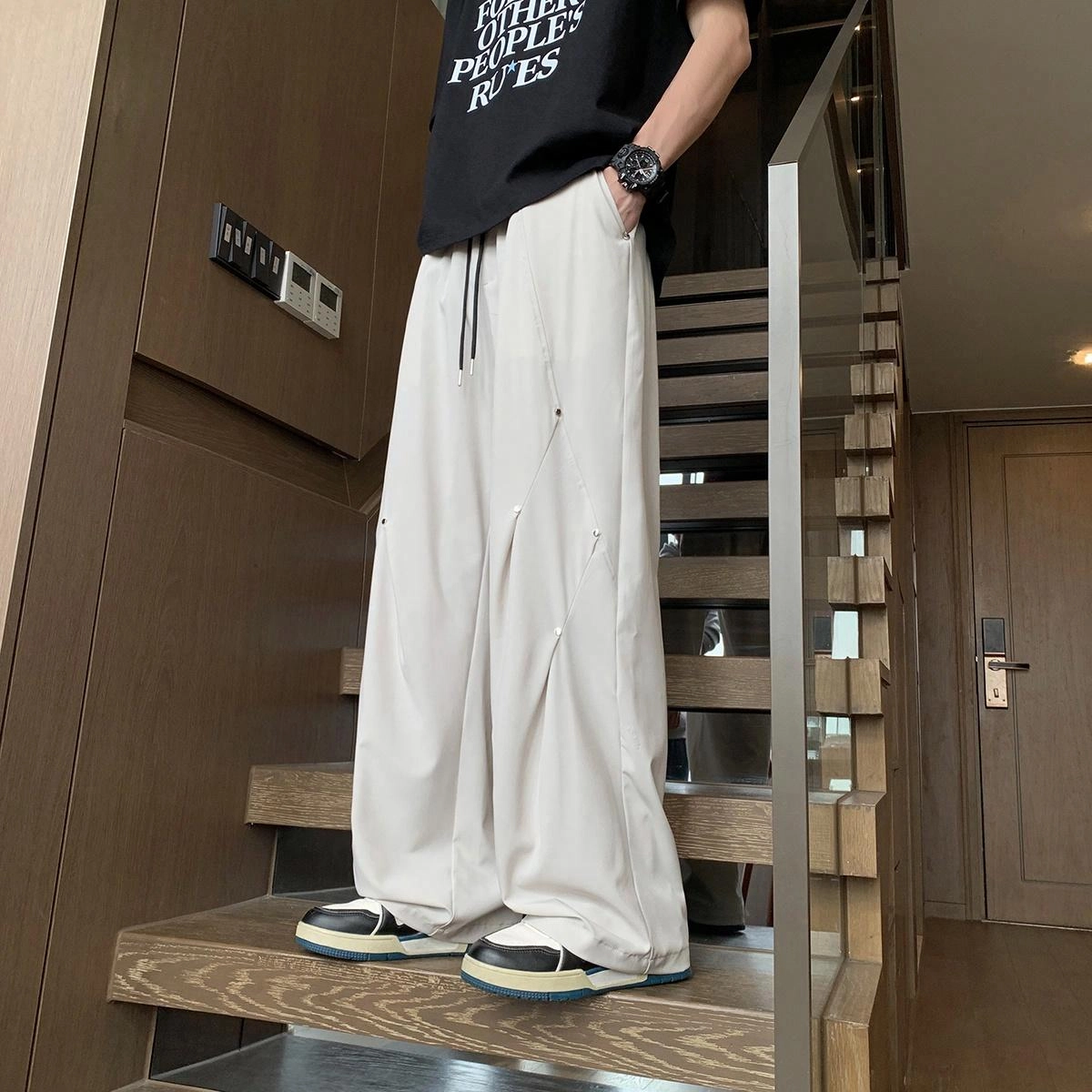 KADAKADA SUITE