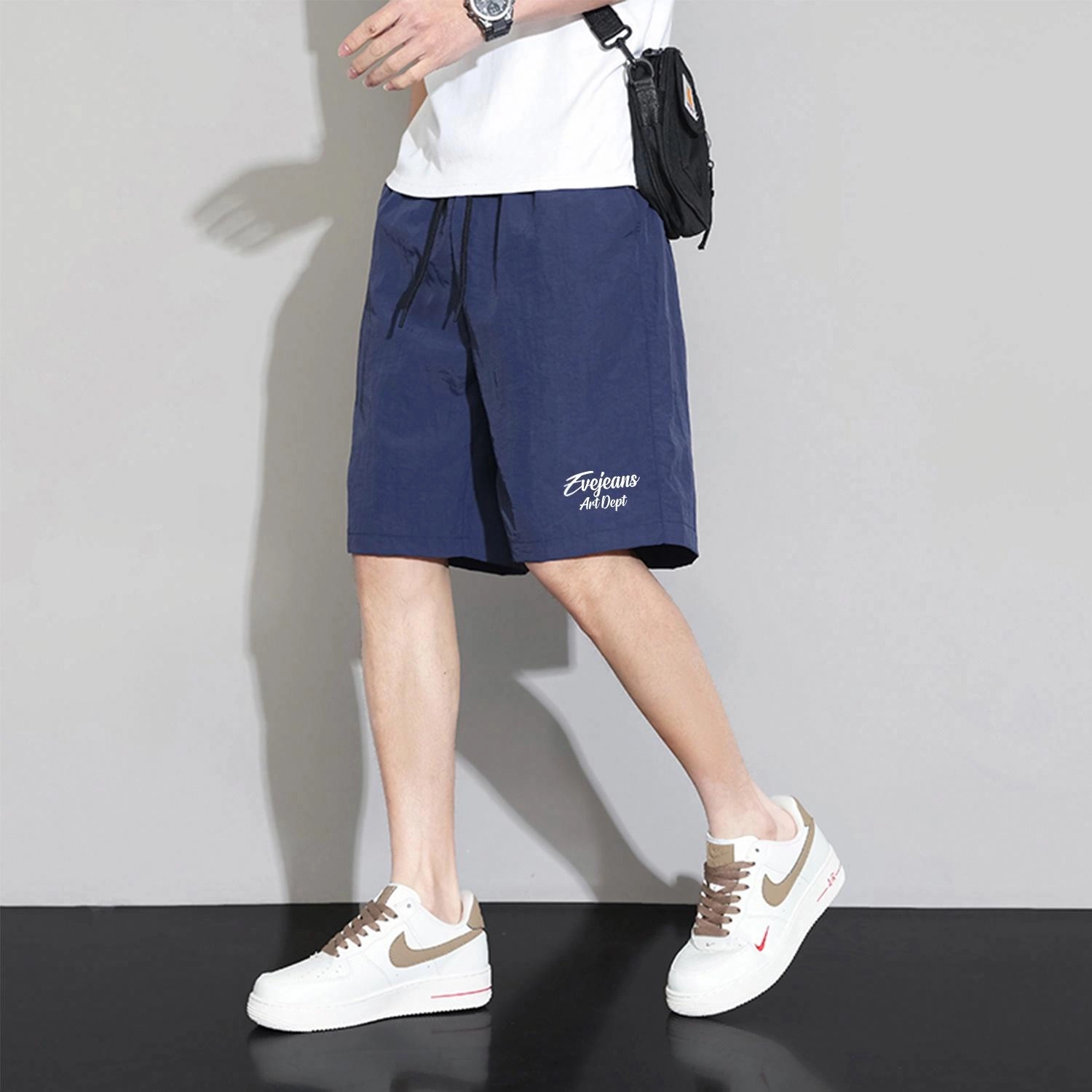 EVE Jeans logo