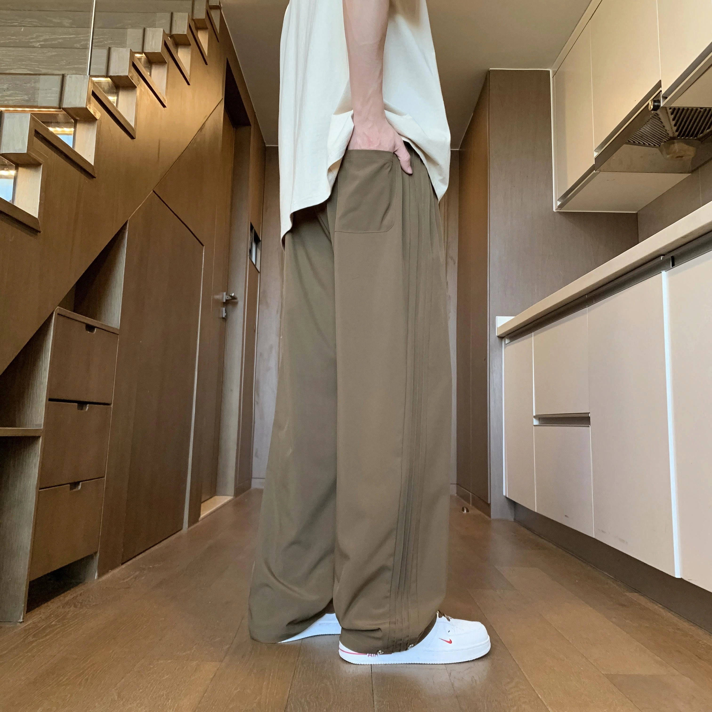 KADAKADA SUITE