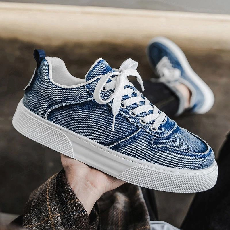 URBAN AUTHENTIC