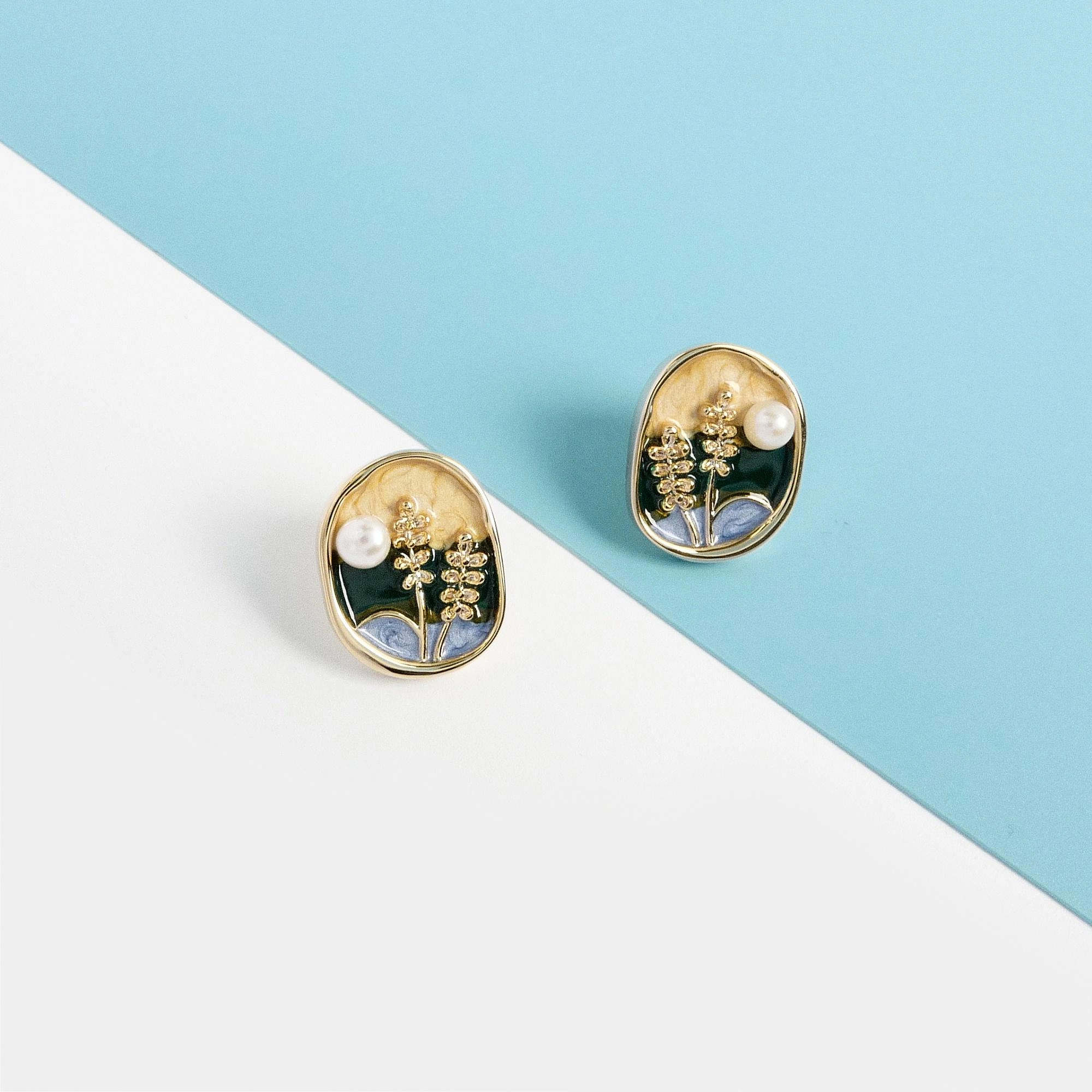 KEYS VIA