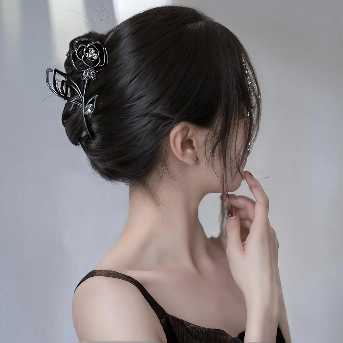 贯古今 森系仙美玫瑰花抓夹秋冬后脑勺高级感法式鲨鱼夹设计感小众发饰 合金 发夹 女款