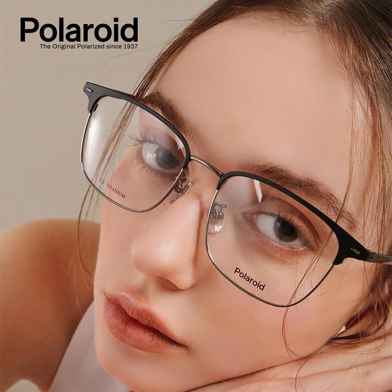 Polaroid