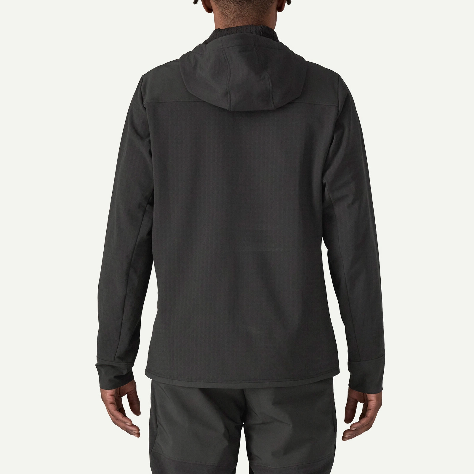 patagonia R2 Techface Pullover logo