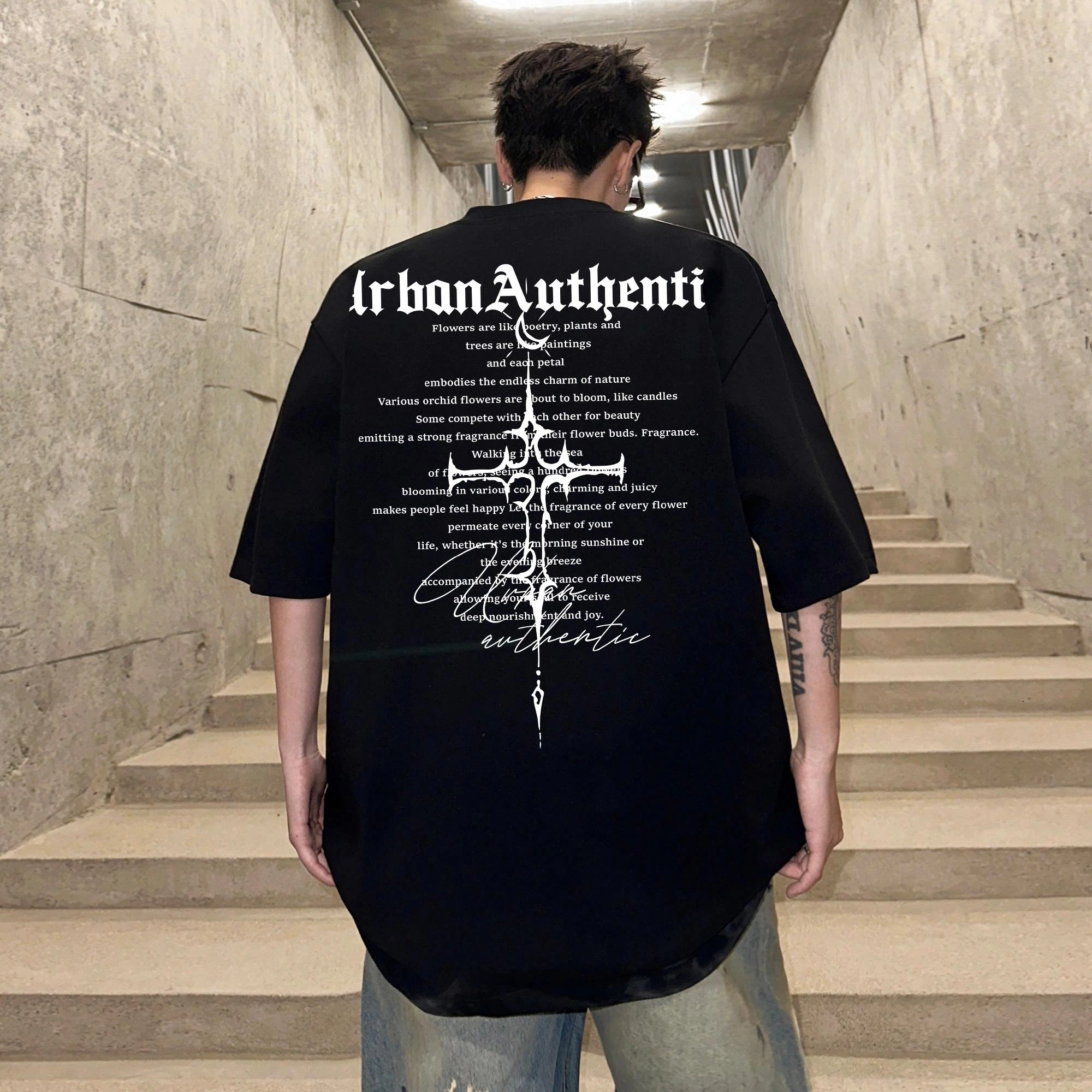 URBAN AUTHENTIC logoT