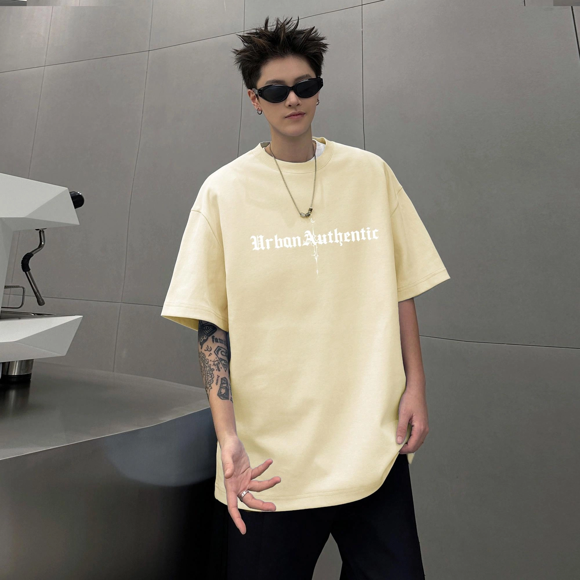 URBAN AUTHENTIC logoT